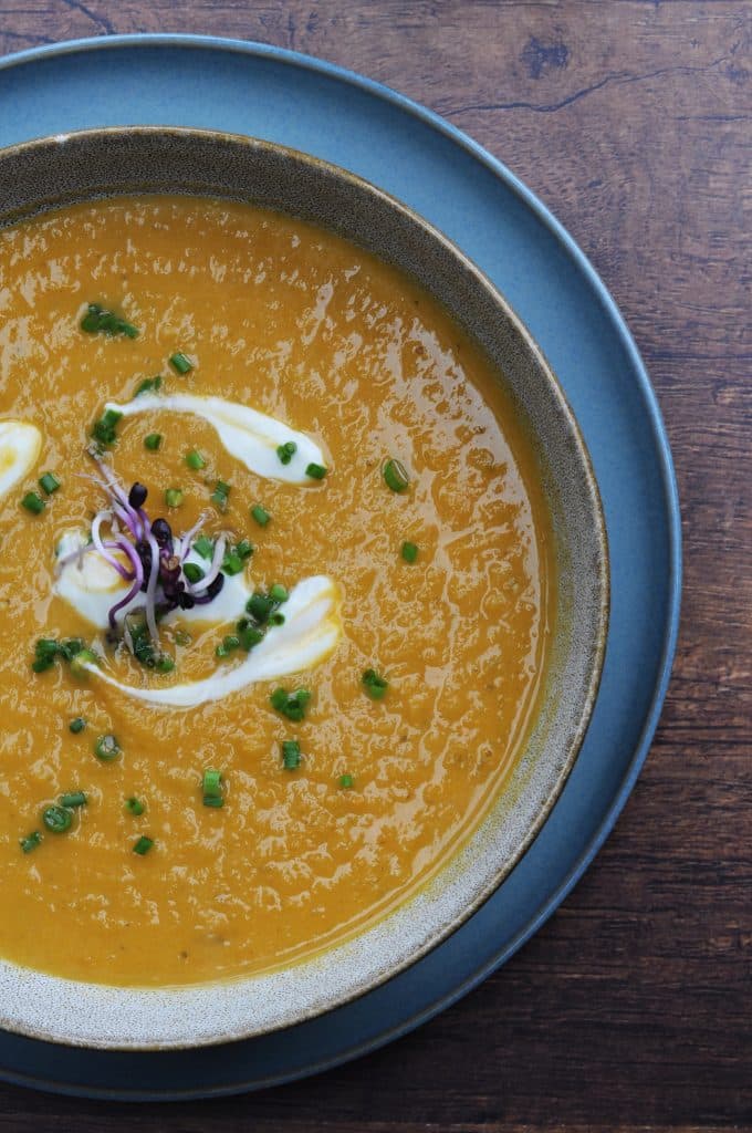 Süßkartoffel-Kokos-Suppe Süßkartoffel-Kokos-Suppe